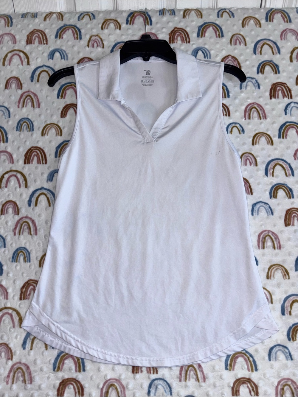 Trr Women’s White Sleeveless Polo Tank Top with Collar